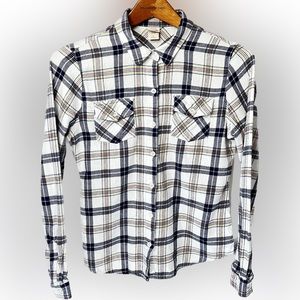 Mossimo Flannel Button Down Cotton long sleeve shirt